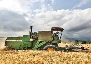 ۷۰ هزار کشاورز در صف خرید تراکتور هستند